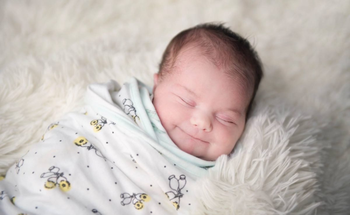 Booking Newborn Expert Photo Shoot